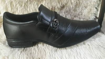 Sapatos Sociais ( 38 Ao 43 ) -- Ver Anncio