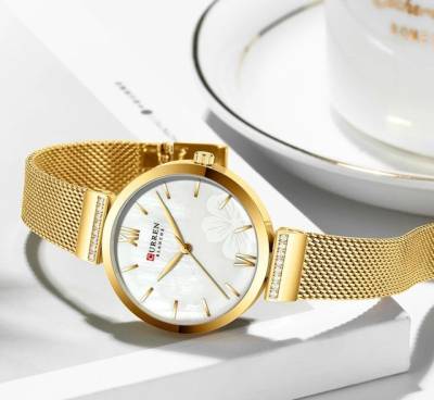 Relgio Analgico Curren Feminino Dourado