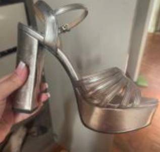 Sandlia Constance 38