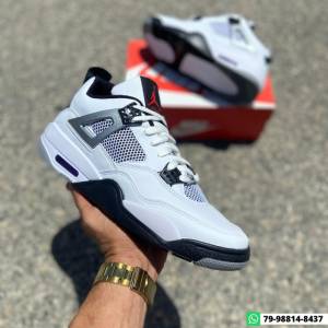 Nike Jordan 4