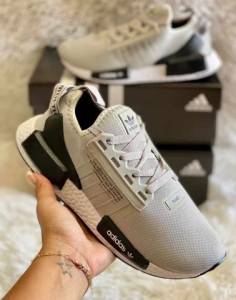 Tnis Adidas Nmd