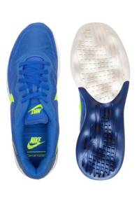 Tnis Nike