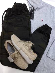 Kit Cala Camuflada Com Tenis Casual