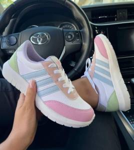 Tnis Adidas