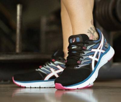 Tnis Asics Esportivo Feminino