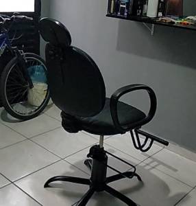 Vendo Cadeira Hidrulica Est Bem Conservada