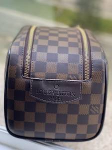 Necessaire Xadrez Marrom Lv