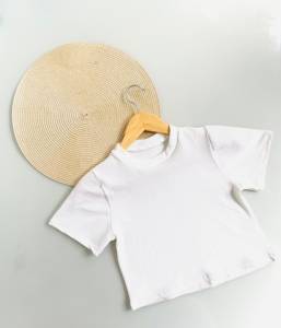 Cropped Malha Canelada R$20,00