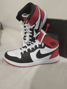 Tenis Novo Nike Air Jordan 1 Linha 39/40