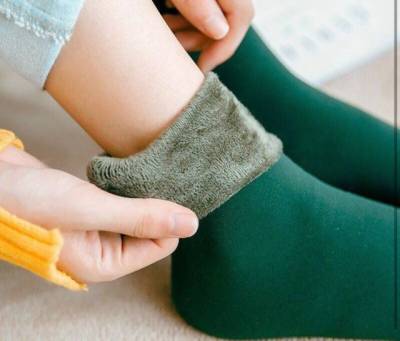 Meias Femininas De Veludo Grossas