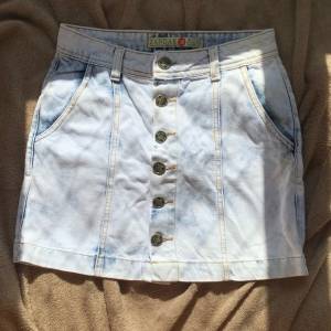 Saia Jeans
