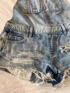 Perfeio! Jardineira Jeans Macaquinho Zara Trafaluc Tamanho P 26