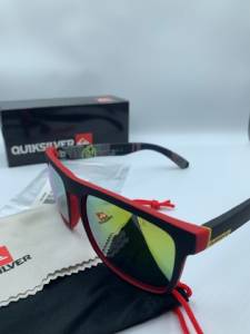 culos Quiksilver - Original - Preto E Vermelho