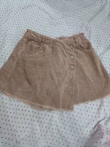 Short-saia Zara
