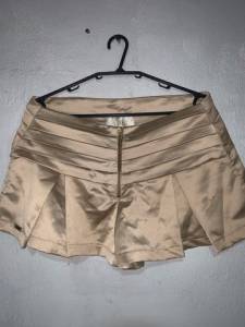 Short Charry