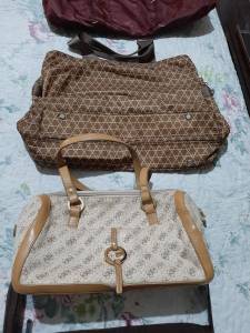 Combo De Bolsas Usadas E Novas.