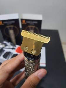 Mquina Aparador De Cabelo, Pelos E Barba (acabamento Profissional)