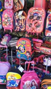 Mochilas Rodinhas Sonic Naruto Princesas Barbie Sereia Patrulha Lucas A Partir