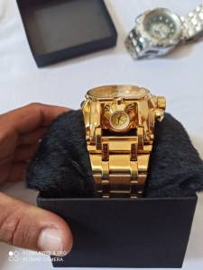 Relgio Invicta  Zeus Ouro