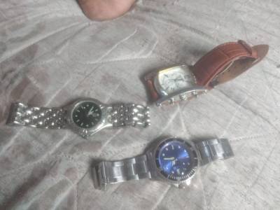 Vendo 3 Relgios Faltam A Pilha O Marrom E Automatico