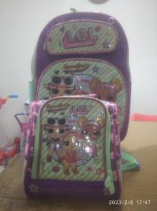 Vendo Mochila + Lancheira Lol Surprise