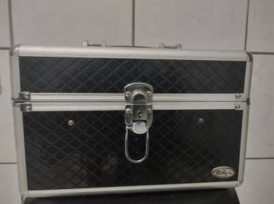 Mala De Maquiagem Blindada Profissional
