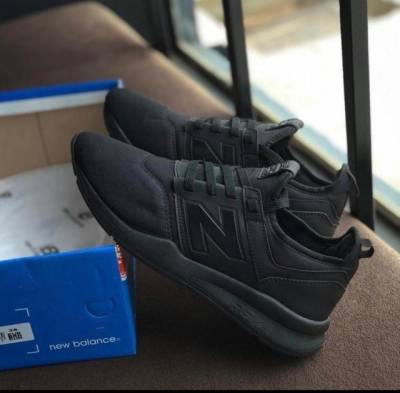 Tnis New Balance 247