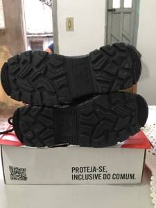 Linda Bota Bracol  Nova