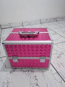 Vendo Maleta De Maquiagem Semi Nova