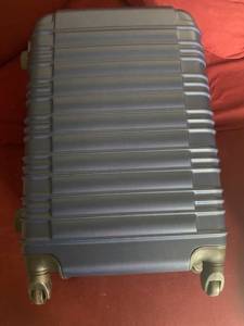 Vendo Mala Tamanho M Na Cor Azul