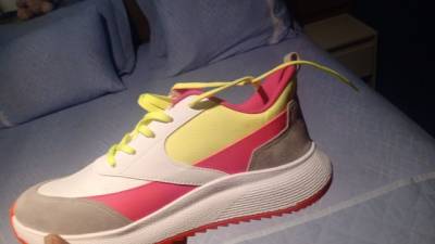 Vendo Tnis Feminino Nmero 37 Forma Grande