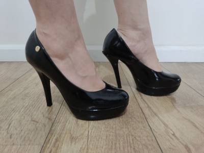 Sapato Meia Pata Verniz Preto Vizzano