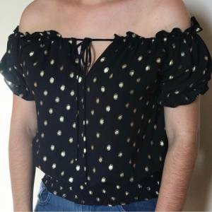 Blusa Preta Com Brilhos