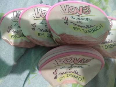 Bolsinha De Mo