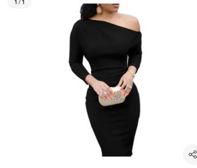 Vestido Justo De Manga Comprida Com Decote Aberto