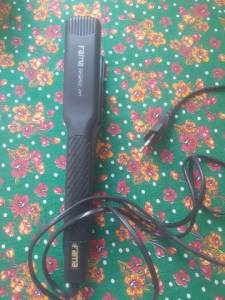 Prancha Fama Ceramic Ion , Bi-volt - Semi-nova Funcionando 100%