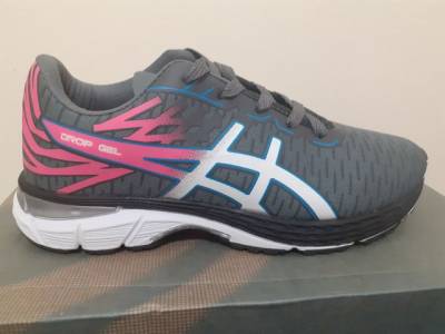 Tnis Asics Feminino