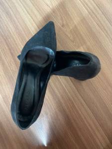 Scarpin Preto (veludo)