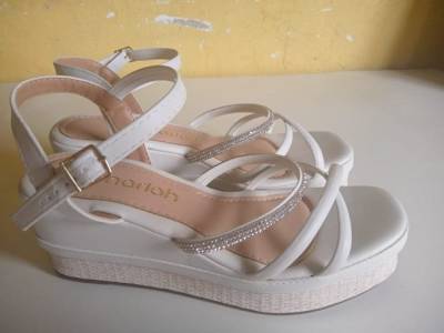 Sandlia Mariah Plataforma -  Nmero 36 - Nova Na Caixa !!  R$ 150