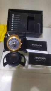 Relgio Technos