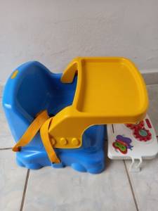 Cadeira De Alimentao E De Brincar.