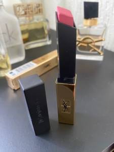 Batom Yves Saint  Laurent