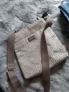 Bolsa Transversal Calvin Klein Original Expert Bege