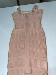 Vende-se Vestido
