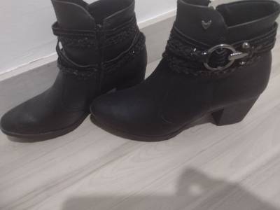 Bota Feminina