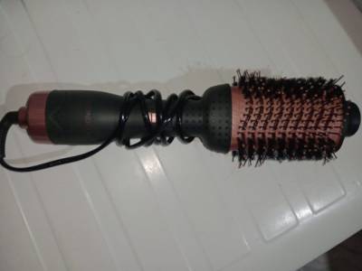 Escova Secadora Mondial Black Rose