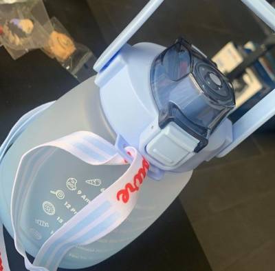 Garrafa De Agua 1.3litros Personalizvel E Com Ala