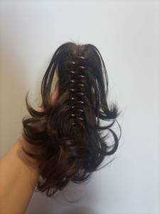 Aplique Com Piranha Rabo De Cavalo