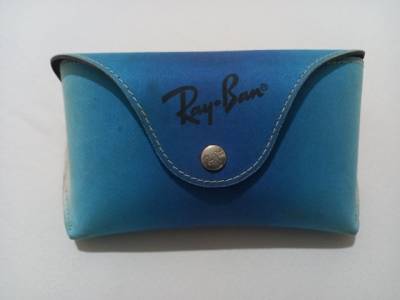 *culos.  Ray Ban*