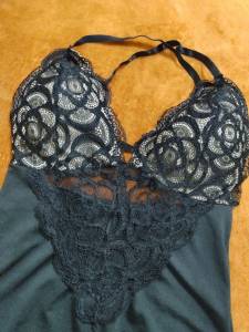 Body Com Detalhes Em Renda